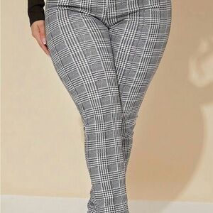 SHEIN Navy Checkered Pants